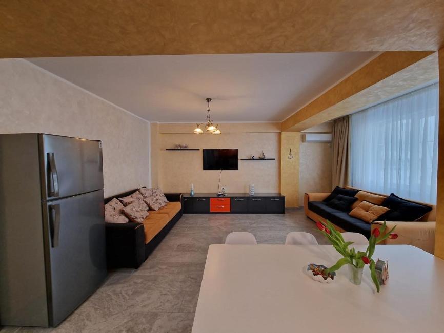 Ferienwohnung Roapart Mamaia - Sea View Maia Năvodari Exterior foto